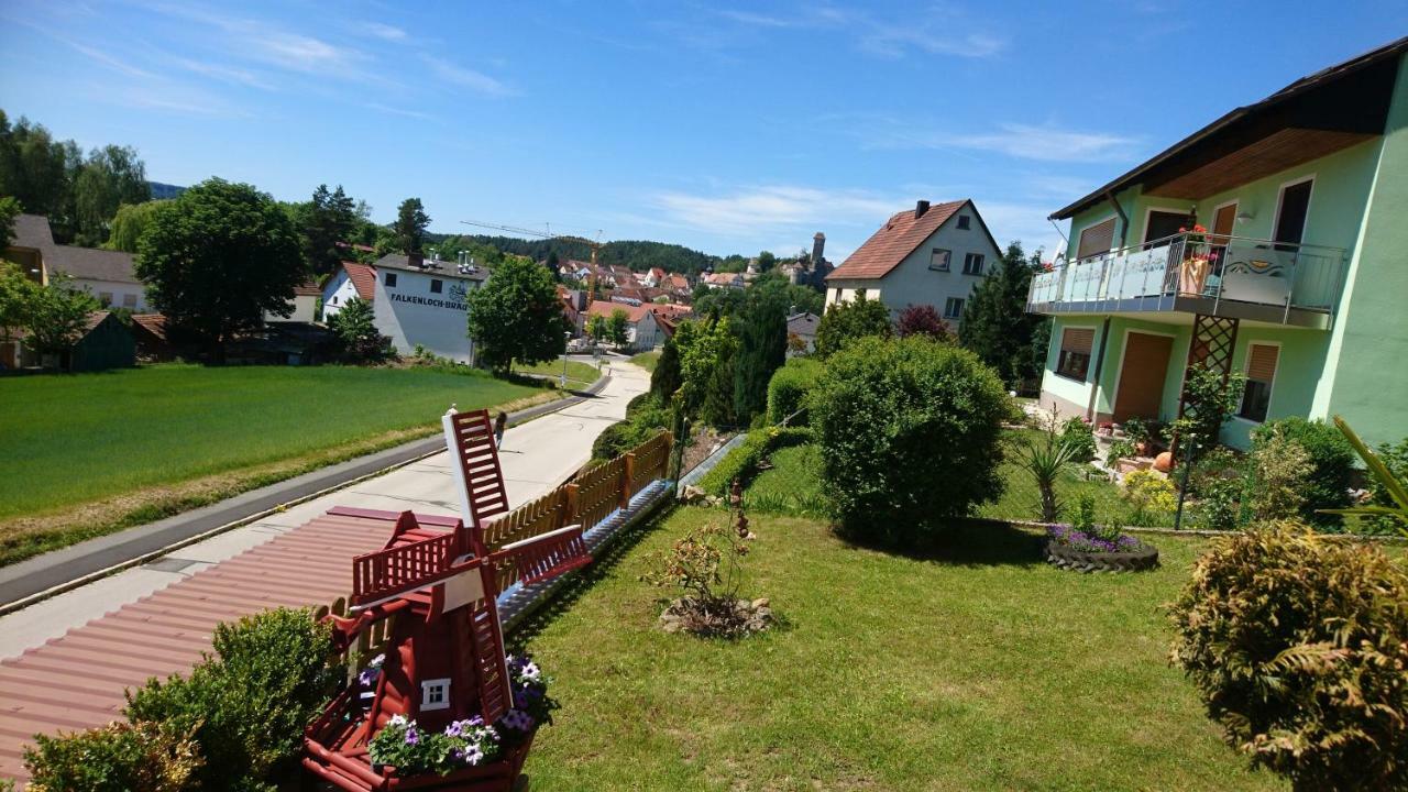 Апартаменты Am Rosengarten Neuhaus an der Pegnitz Экстерьер фото